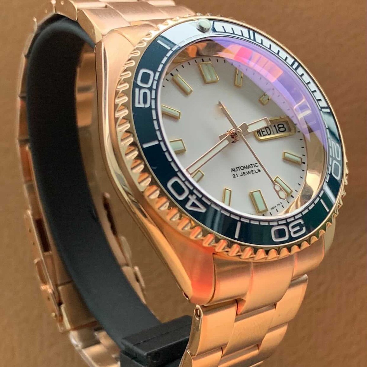 Contemporary OEM · 3