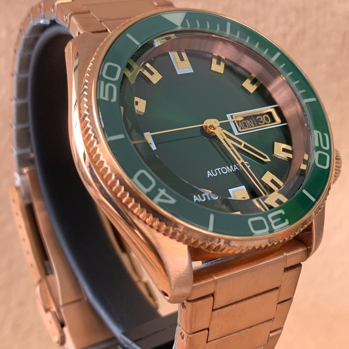 Contemporary OEM · 19
