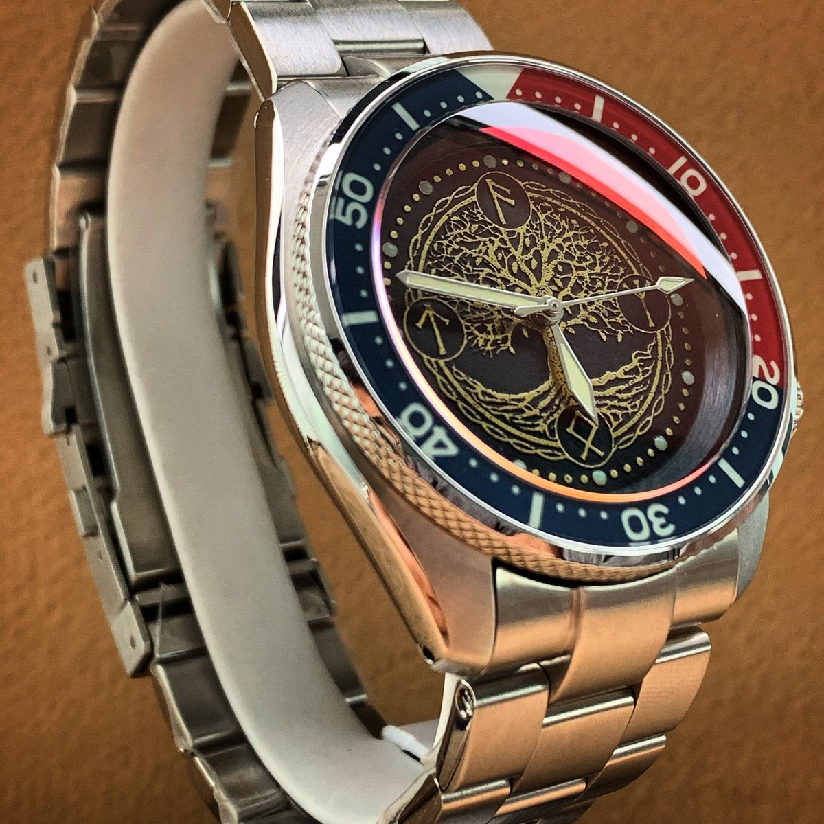 Bespoke dial · 2