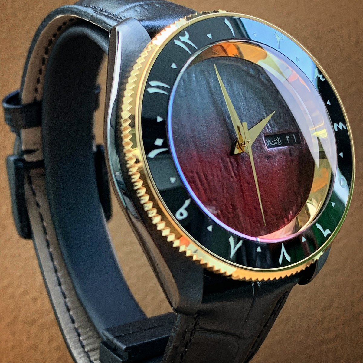 Bespoke dial · 3