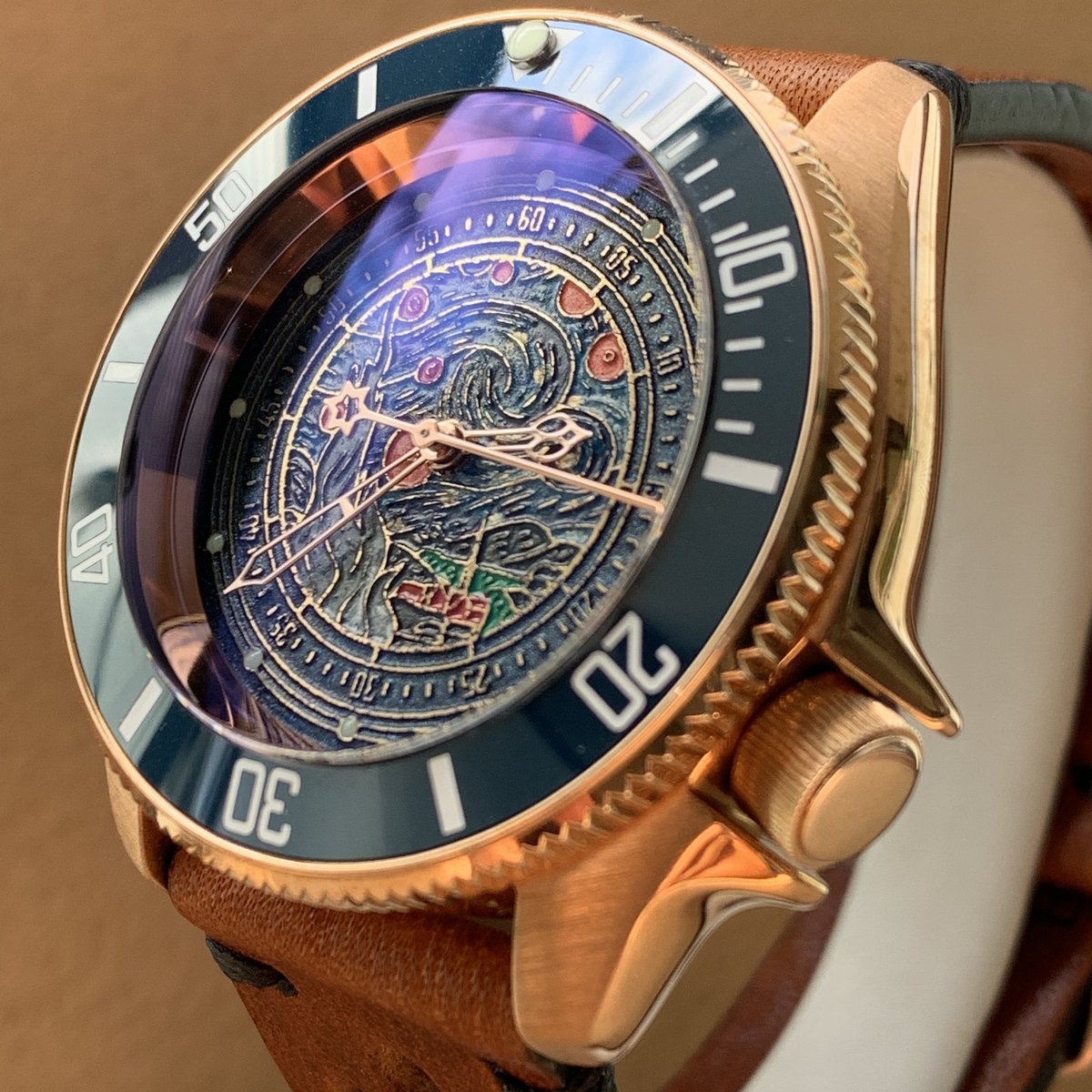 Bespoke dial · 9