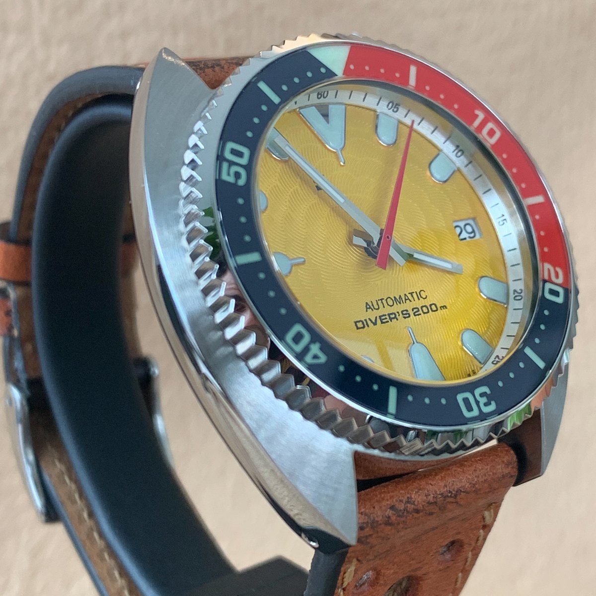 Contemporary OEM · 16